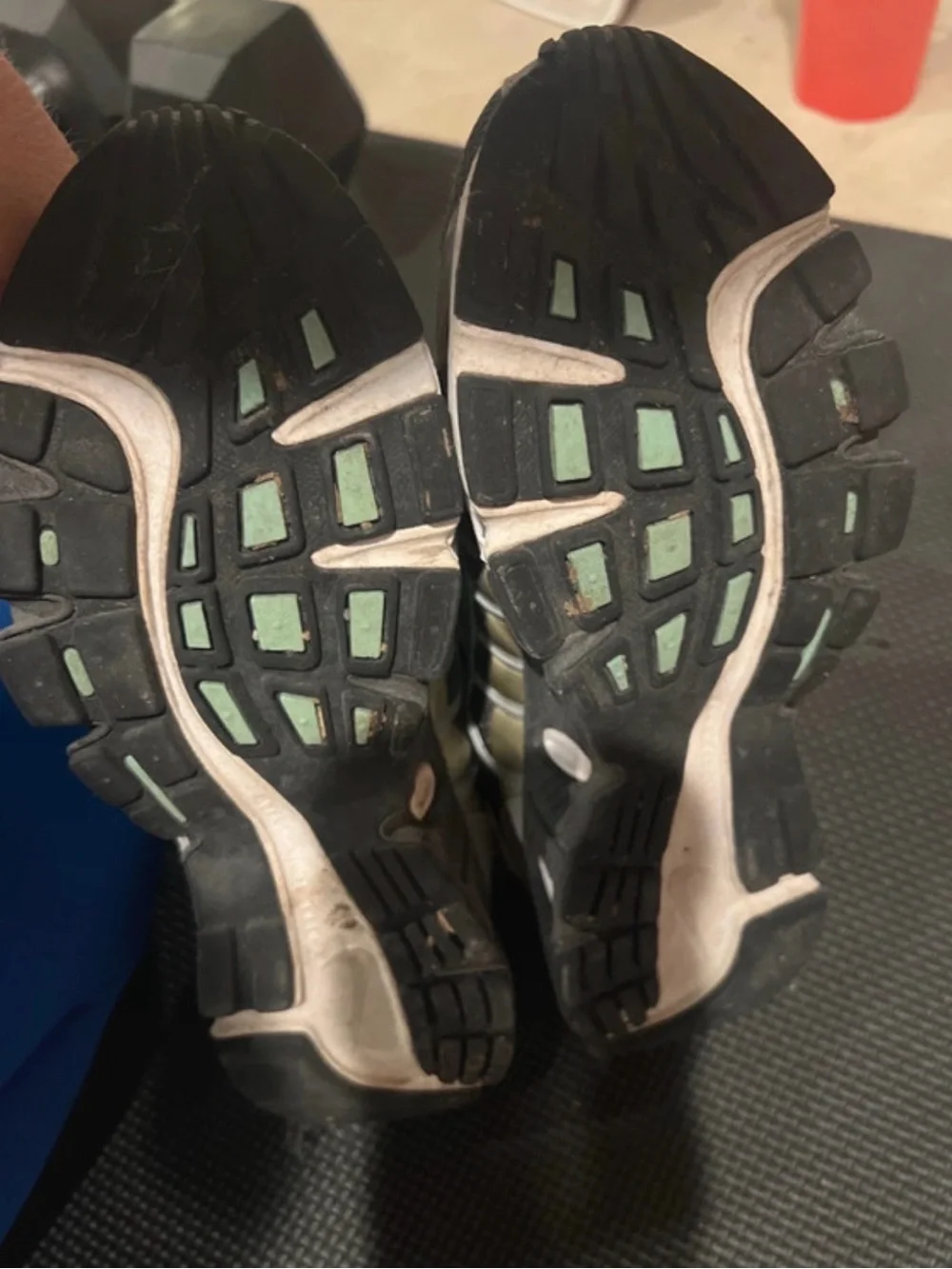 Nike Women's Athletic Sneakers in Teal and Gray